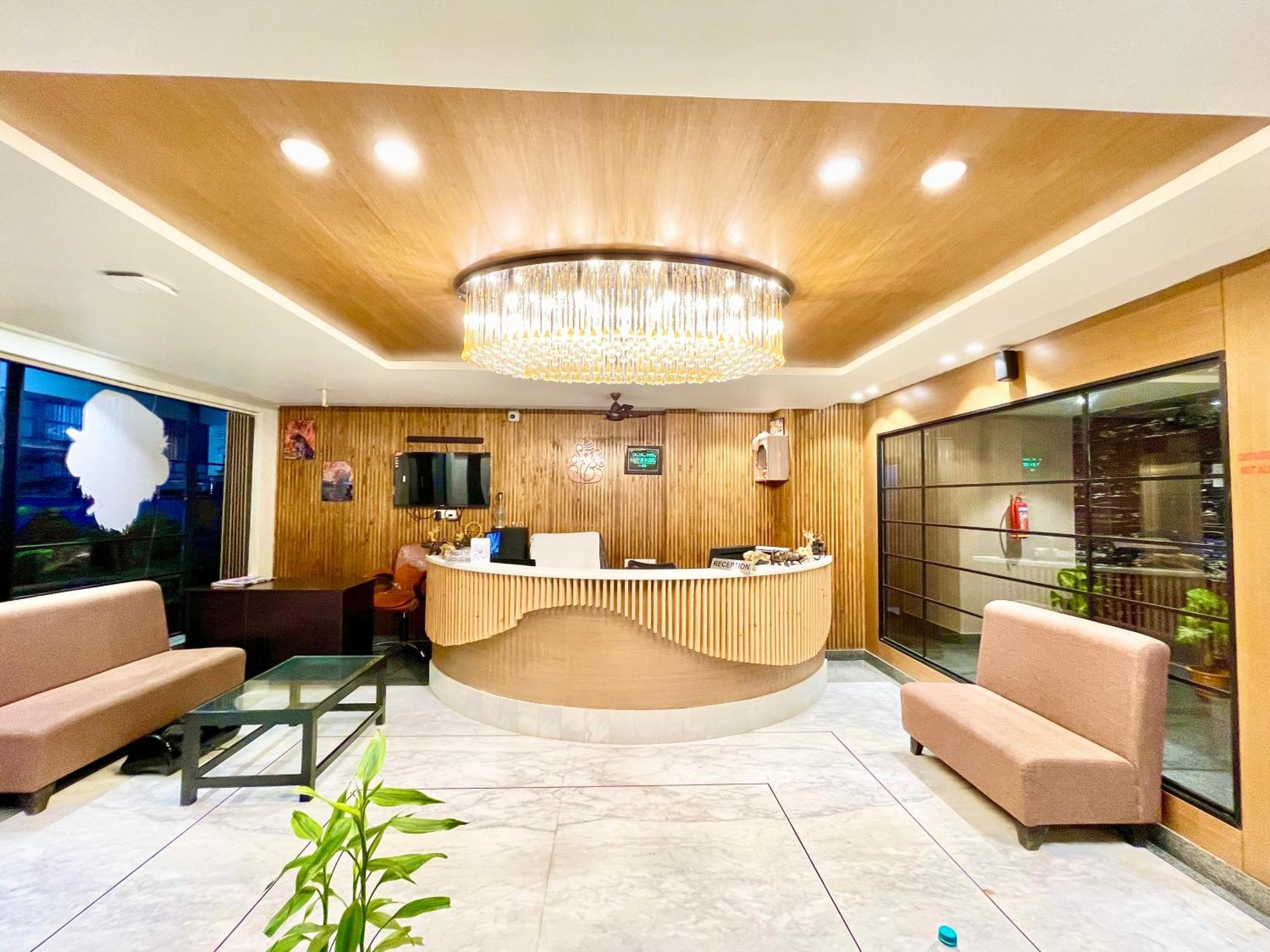 Hotel Rb International ! Puri Near-Sea-Beach-And-Temple Fully-Air-Conditioned-Hotel With-Lift-And-Card Payment Accepted-Parking-Facility, Best Hotel In Puri Eksteriør bilde