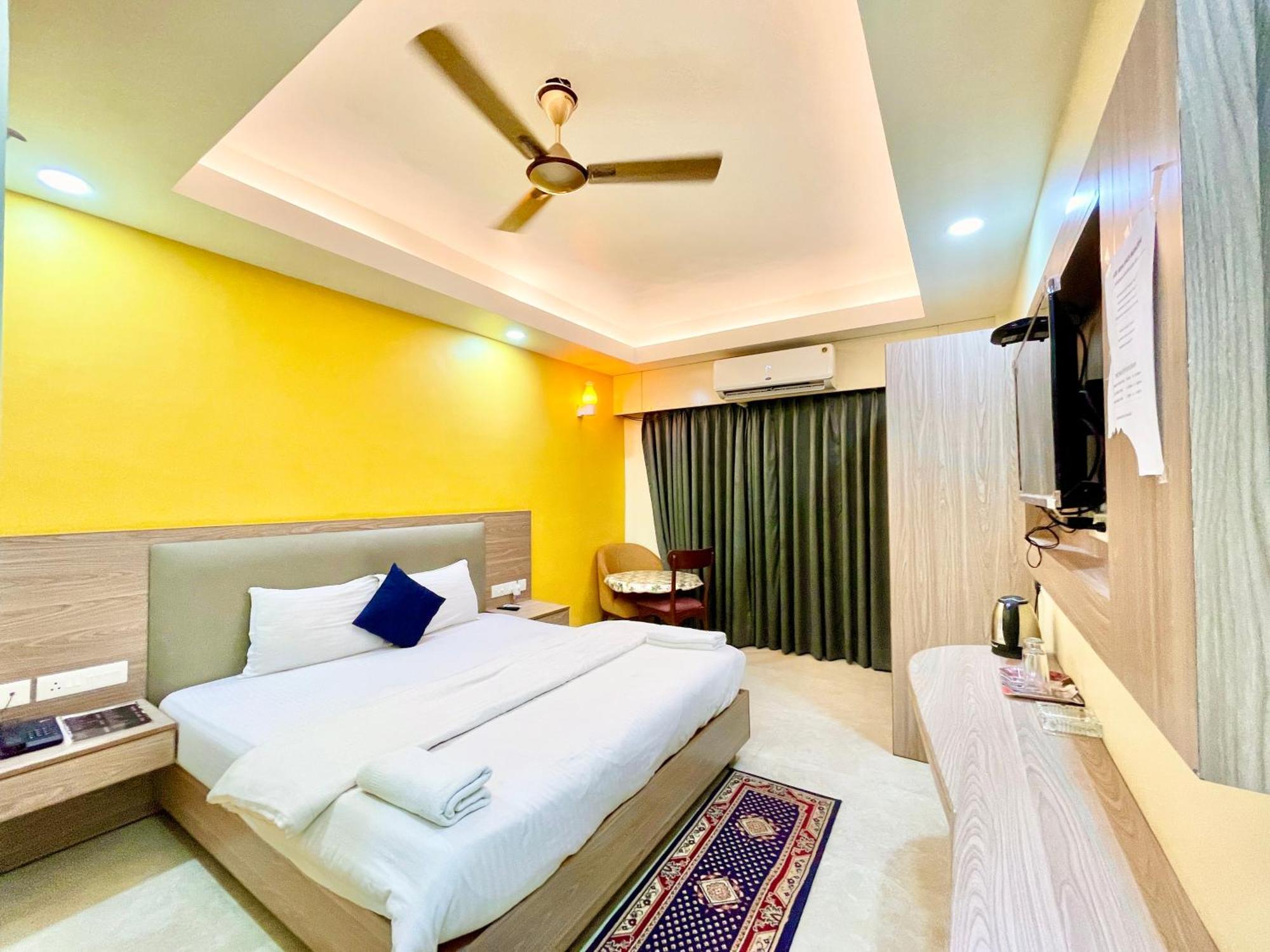 Hotel Rb International ! Puri Near-Sea-Beach-And-Temple Fully-Air-Conditioned-Hotel With-Lift-And-Card Payment Accepted-Parking-Facility, Best Hotel In Puri Eksteriør bilde