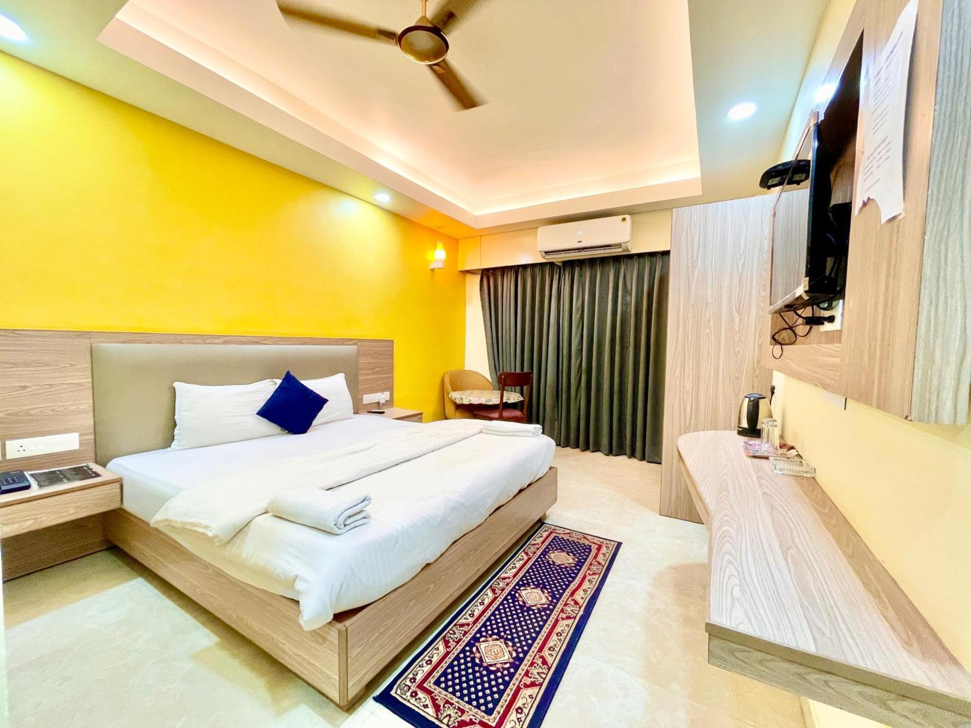 Hotel Rb International ! Puri Near-Sea-Beach-And-Temple Fully-Air-Conditioned-Hotel With-Lift-And-Card Payment Accepted-Parking-Facility, Best Hotel In Puri Eksteriør bilde