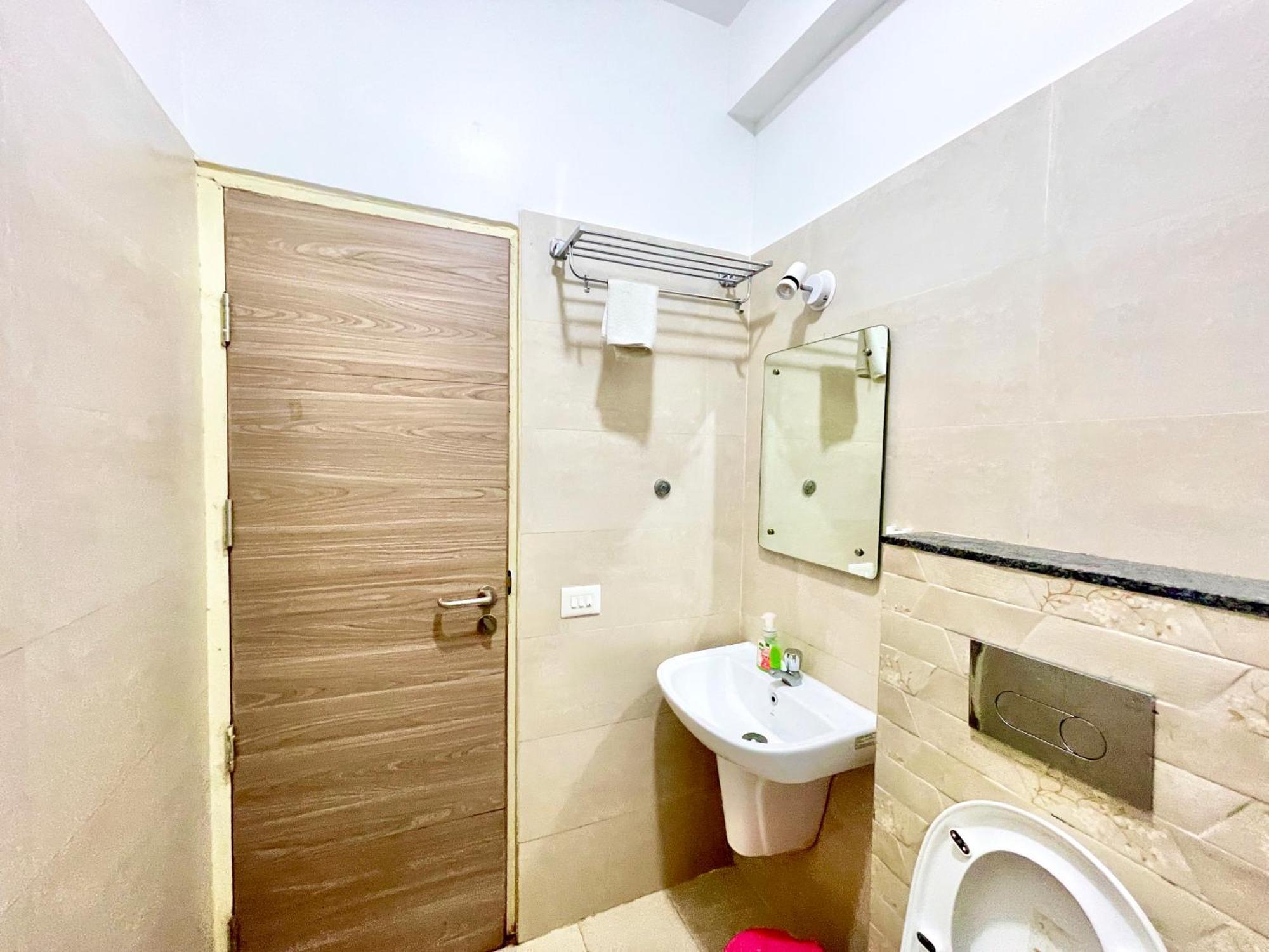 Hotel Rb International ! Puri Near-Sea-Beach-And-Temple Fully-Air-Conditioned-Hotel With-Lift-And-Card Payment Accepted-Parking-Facility, Best Hotel In Puri Eksteriør bilde