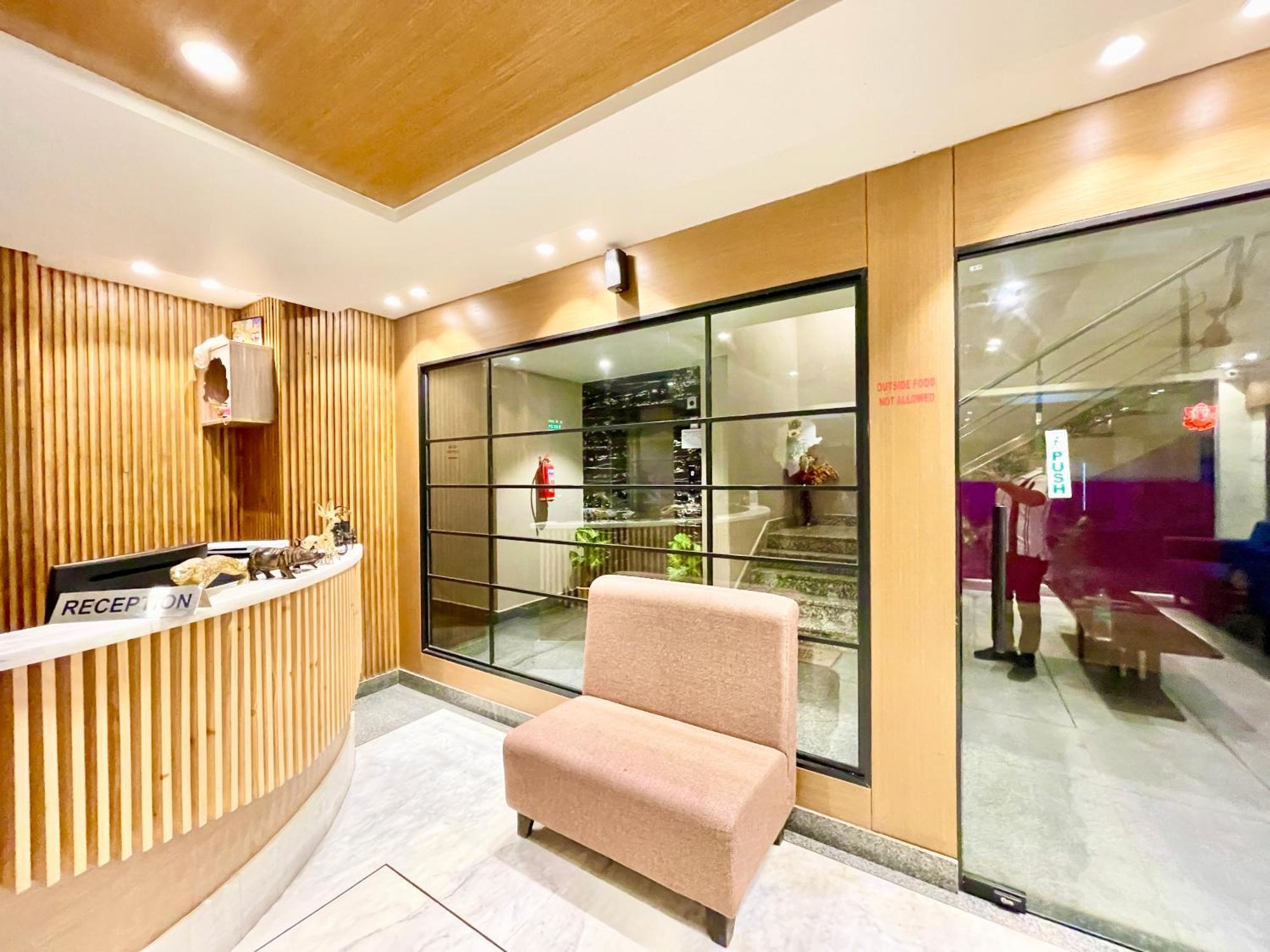Hotel Rb International ! Puri Near-Sea-Beach-And-Temple Fully-Air-Conditioned-Hotel With-Lift-And-Card Payment Accepted-Parking-Facility, Best Hotel In Puri Eksteriør bilde