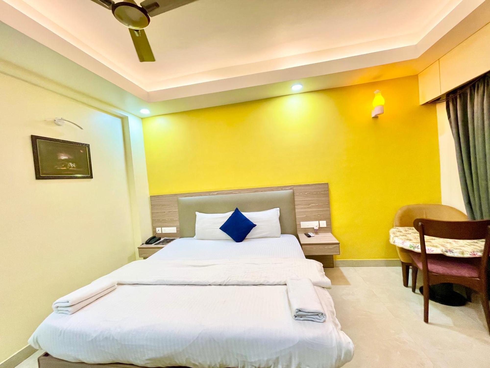 Hotel Rb International ! Puri Near-Sea-Beach-And-Temple Fully-Air-Conditioned-Hotel With-Lift-And-Card Payment Accepted-Parking-Facility, Best Hotel In Puri Eksteriør bilde