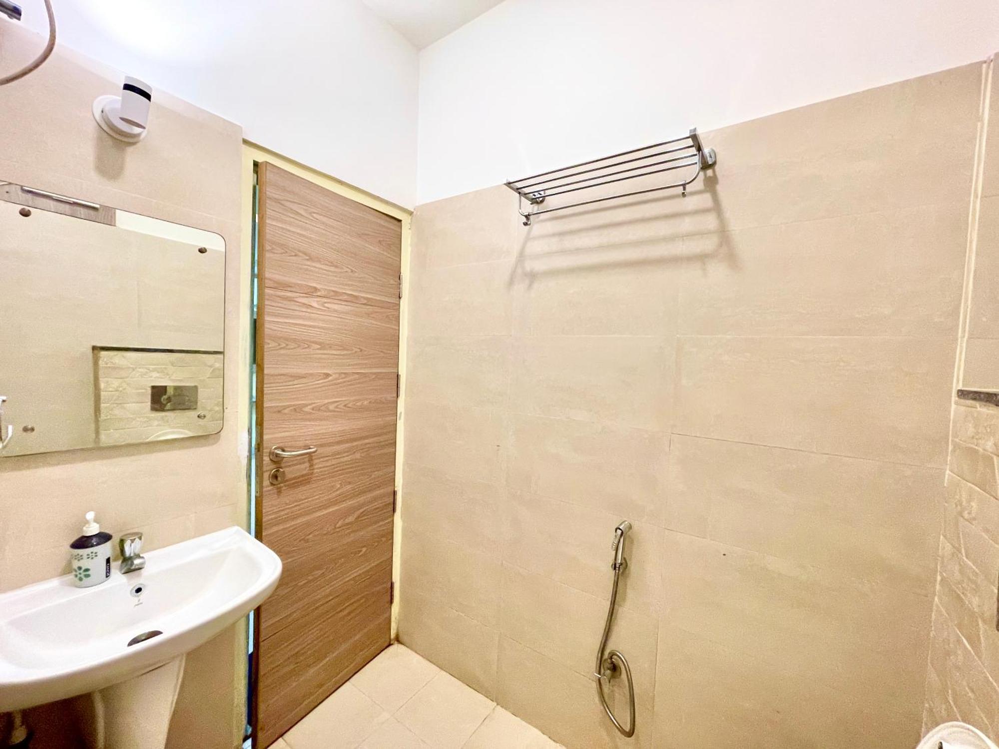 Hotel Rb International ! Puri Near-Sea-Beach-And-Temple Fully-Air-Conditioned-Hotel With-Lift-And-Card Payment Accepted-Parking-Facility, Best Hotel In Puri Eksteriør bilde
